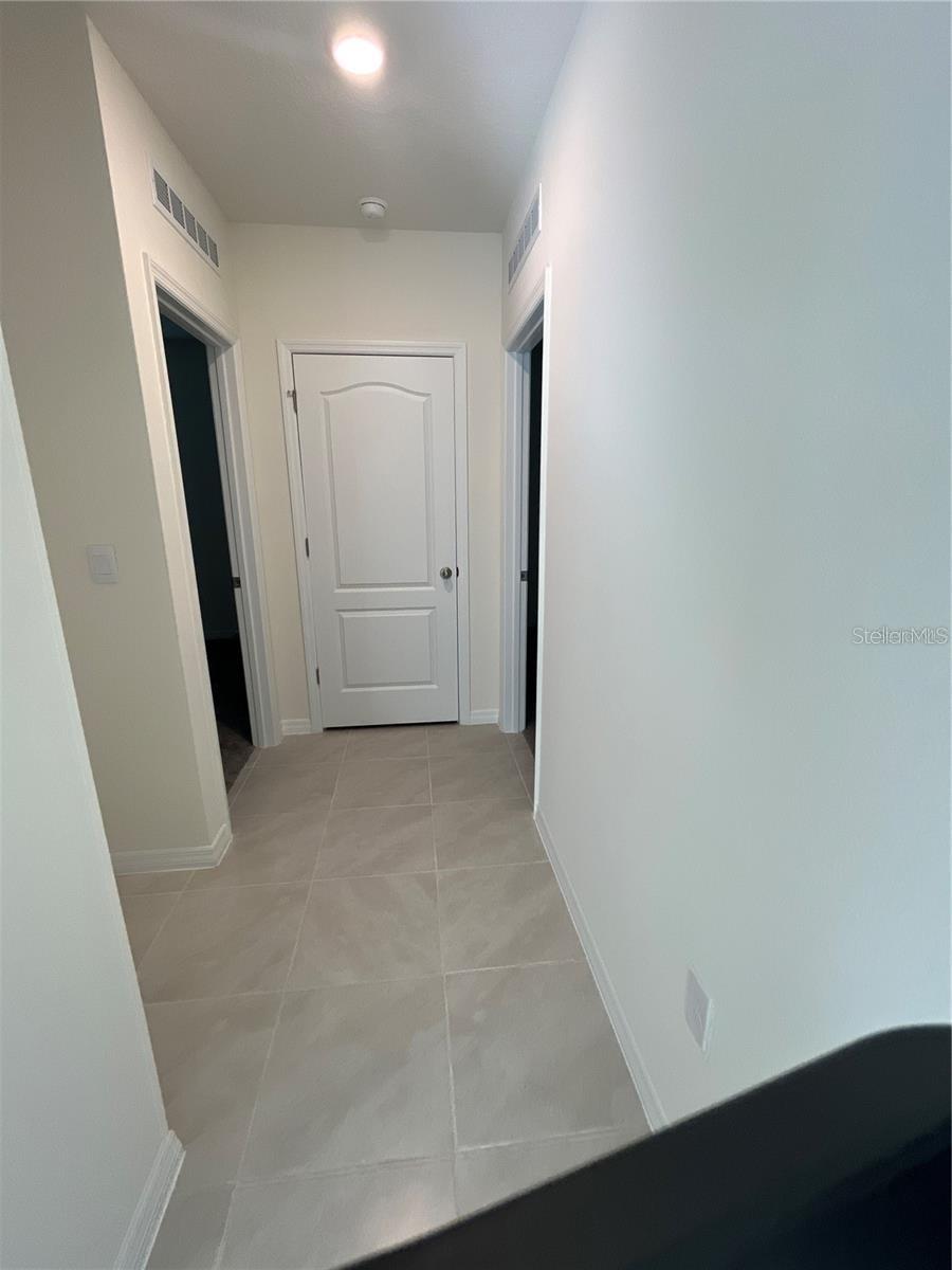 Image 7 of 19 For 7128 Cattle Egret Drive