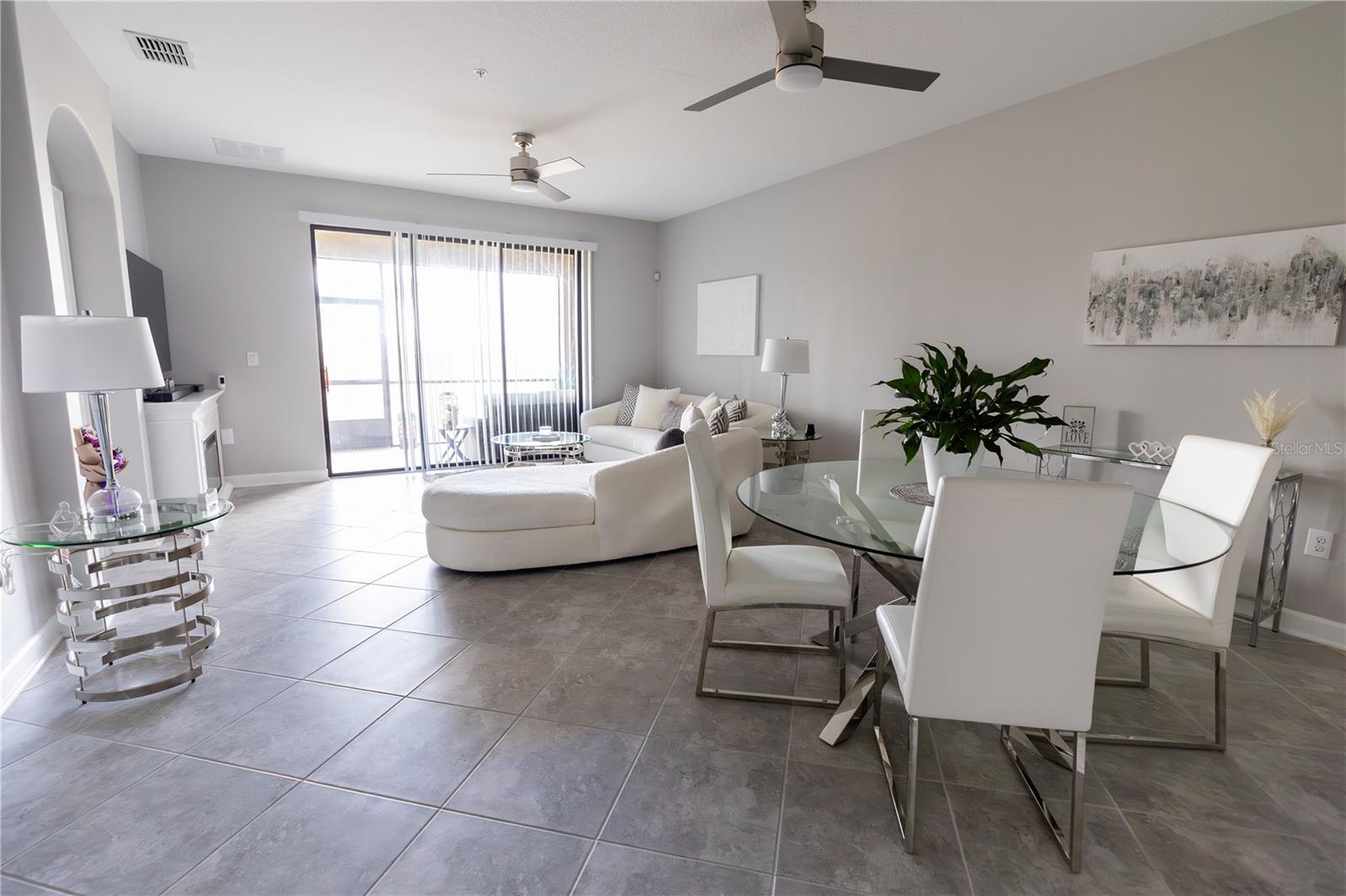 Image 11 of 42 For 8995 Azalea Sands Lane 2801