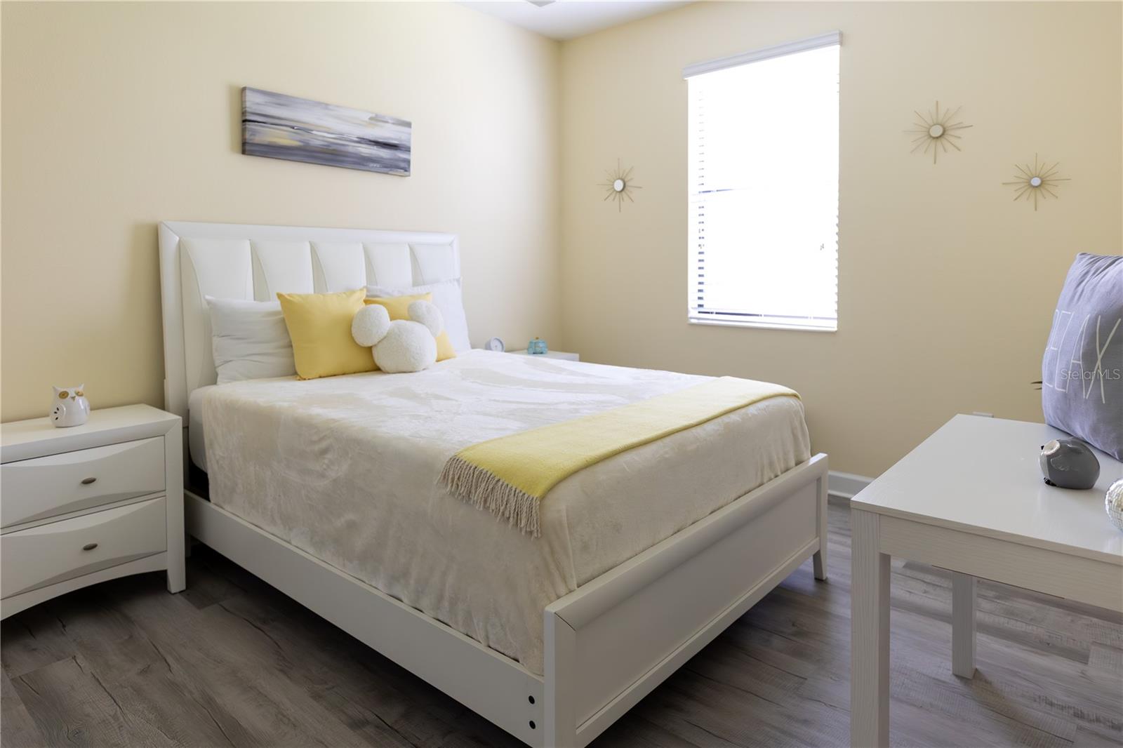 Image 13 of 42 For 8995 Azalea Sands Lane 2801