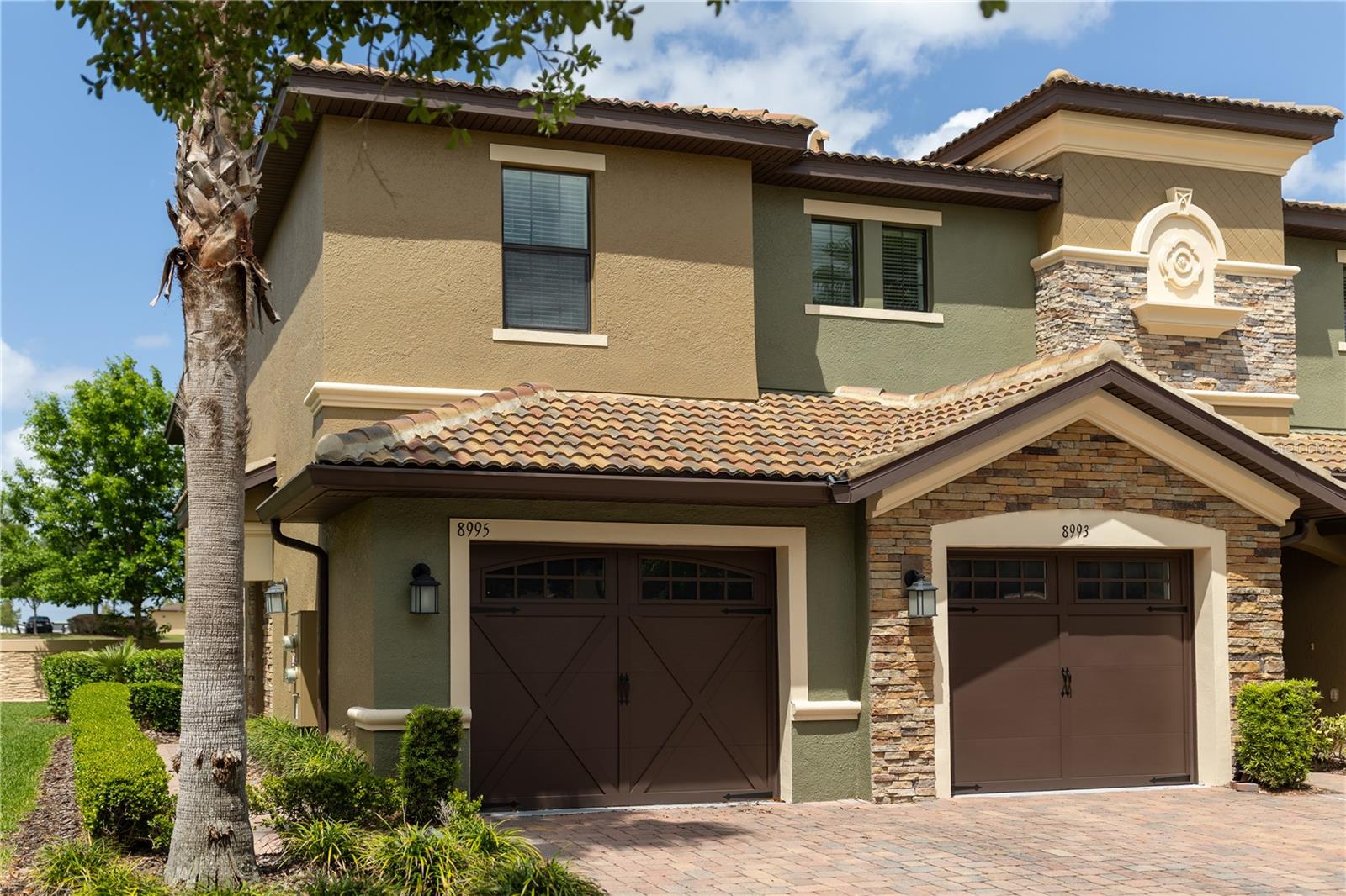 Image 2 of 42 For 8995 Azalea Sands Lane 2801