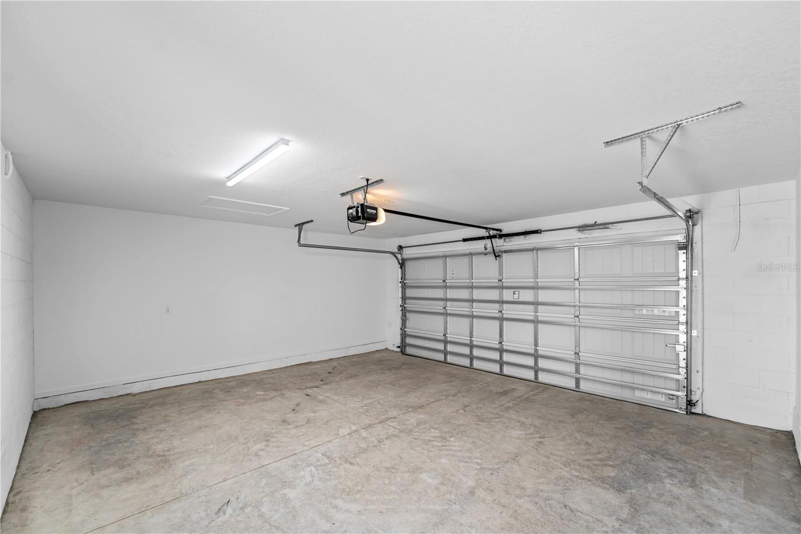 Image 25 of 28 For 1367 Mount Royal Drive