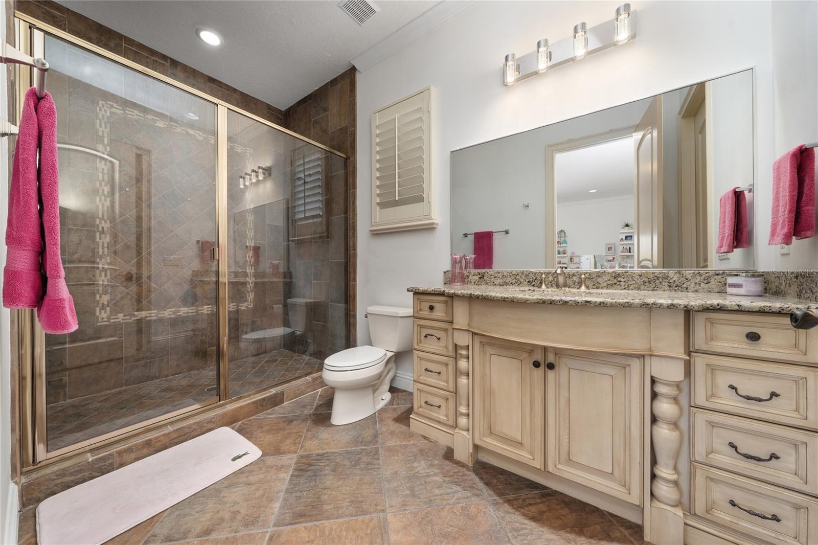 Image 67 of 90 For 6857 Valhalla Way