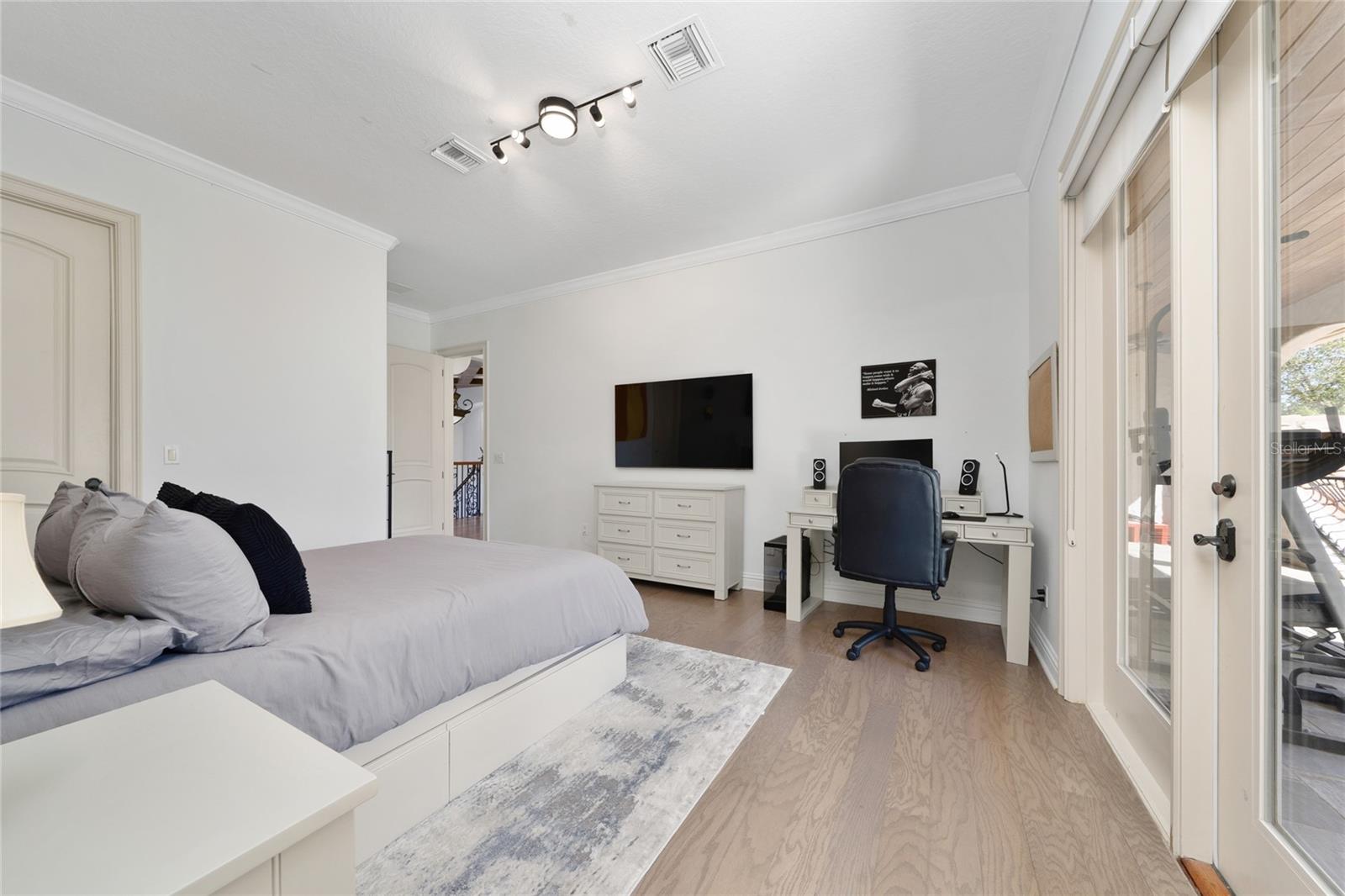 Image 69 of 90 For 6857 Valhalla Way