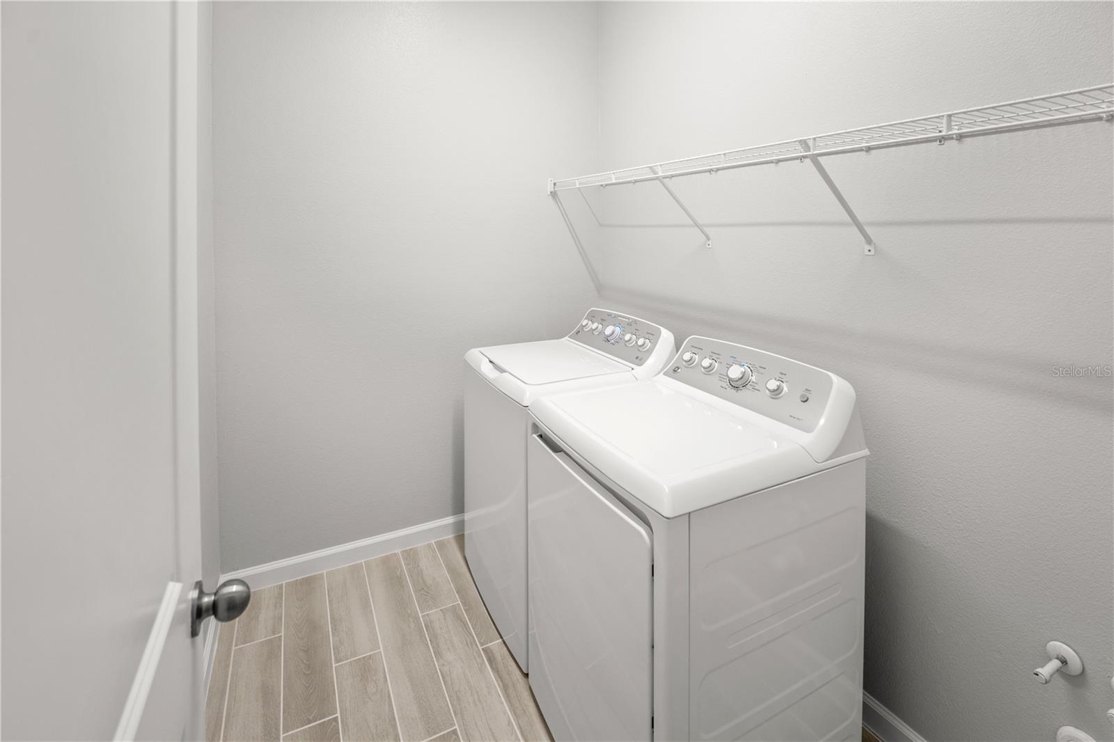 Image 21 of 28 For 1363 Mount Royal Drive