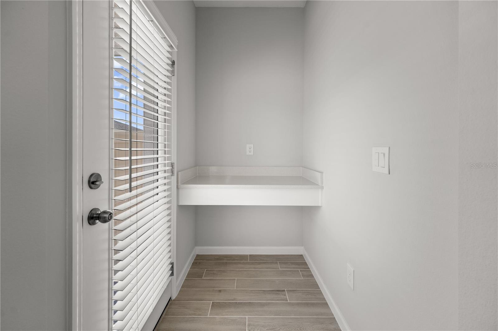 Image 22 of 28 For 1363 Mount Royal Drive