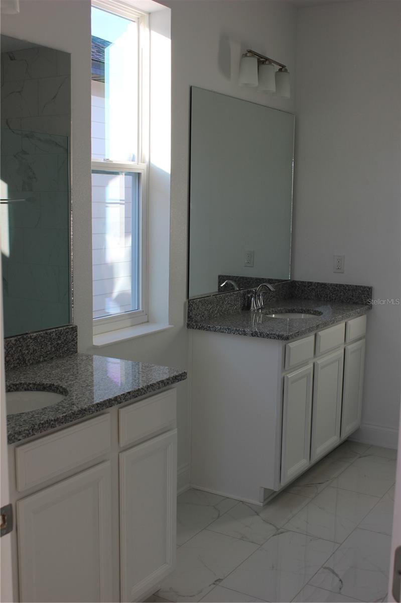 Image 7 of 13 For 12548 Encore At Ovation Way