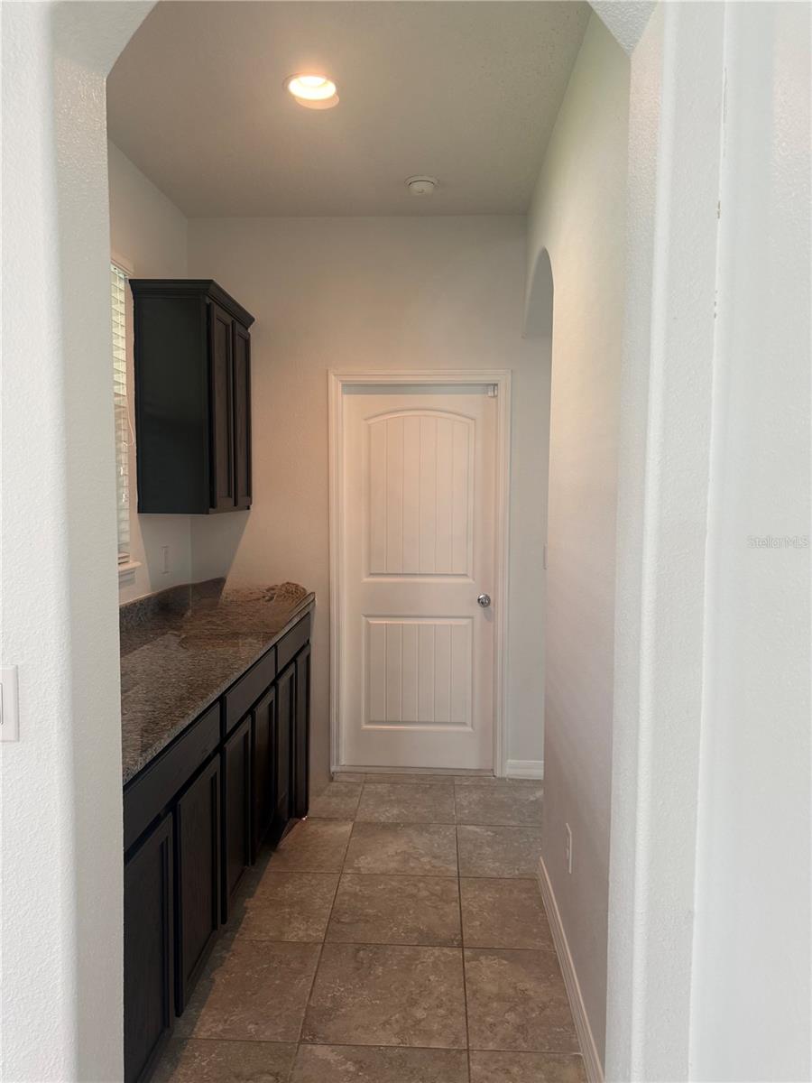 Image 18 of 45 For 16067 Pebble Bluff Loop