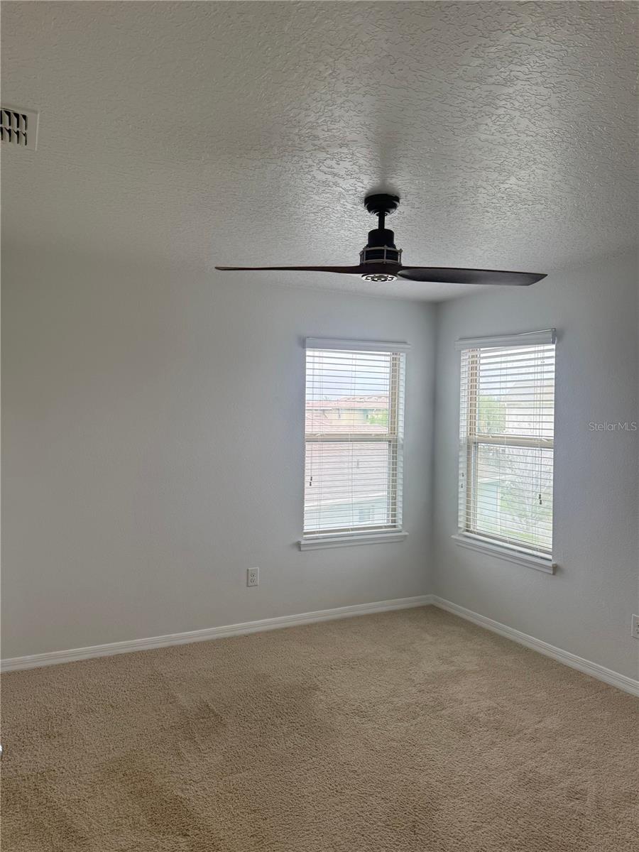 Image 27 of 45 For 16067 Pebble Bluff Loop