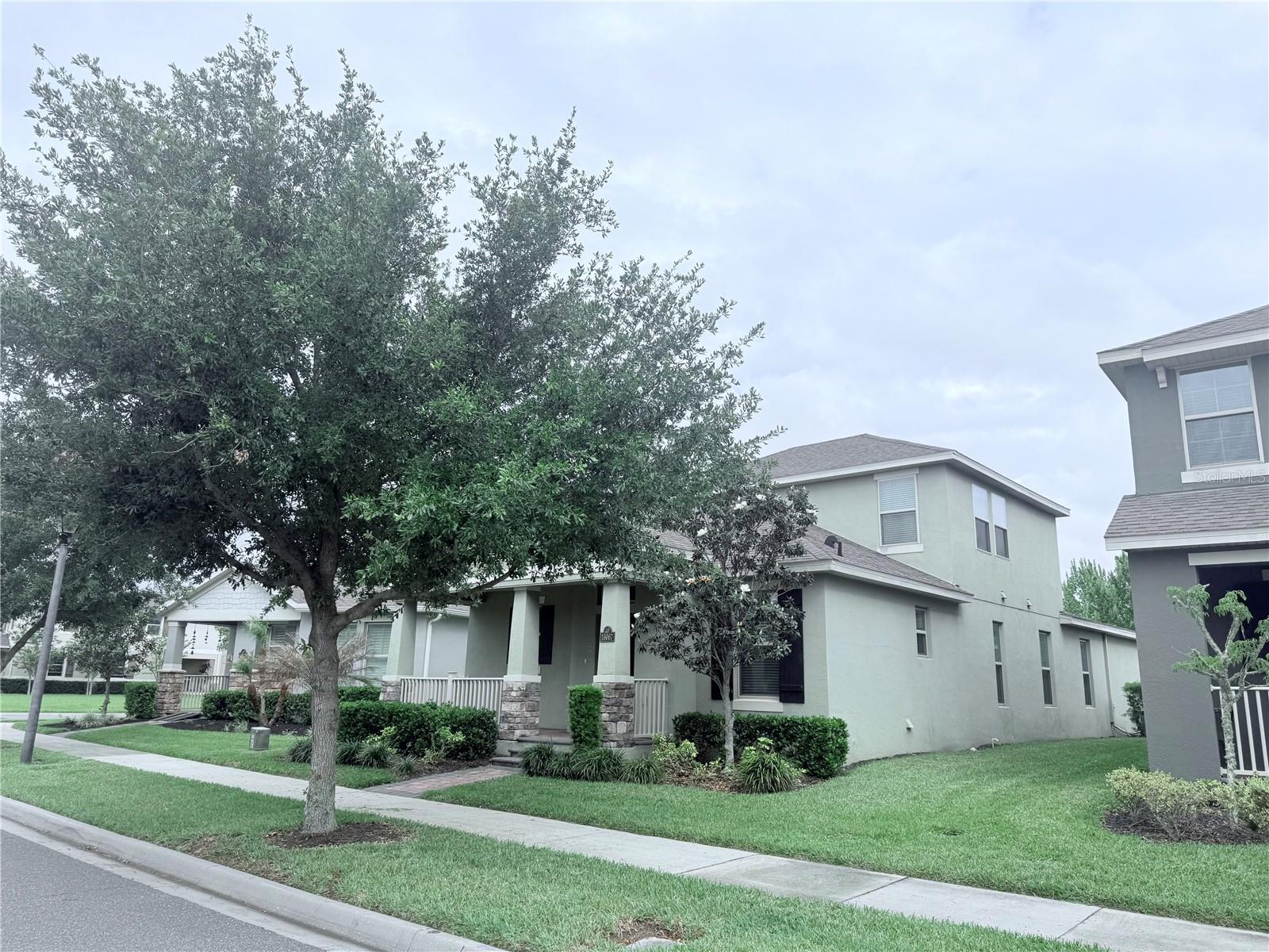 Image 3 of 45 For 16067 Pebble Bluff Loop