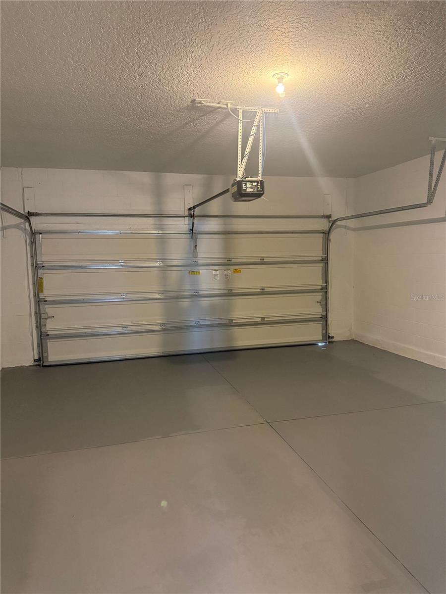 Image 30 of 45 For 16067 Pebble Bluff Loop