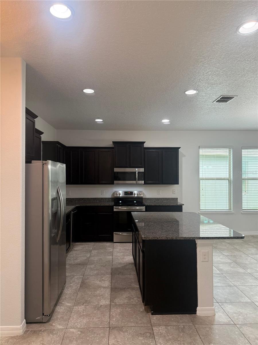 Image 8 of 45 For 16067 Pebble Bluff Loop