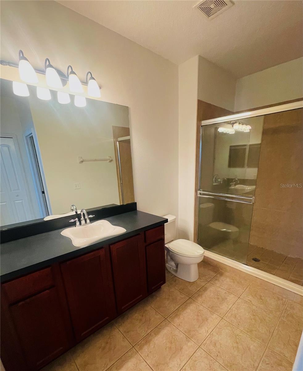 Image 15 of 24 For 2237 Seven Oaks Drive