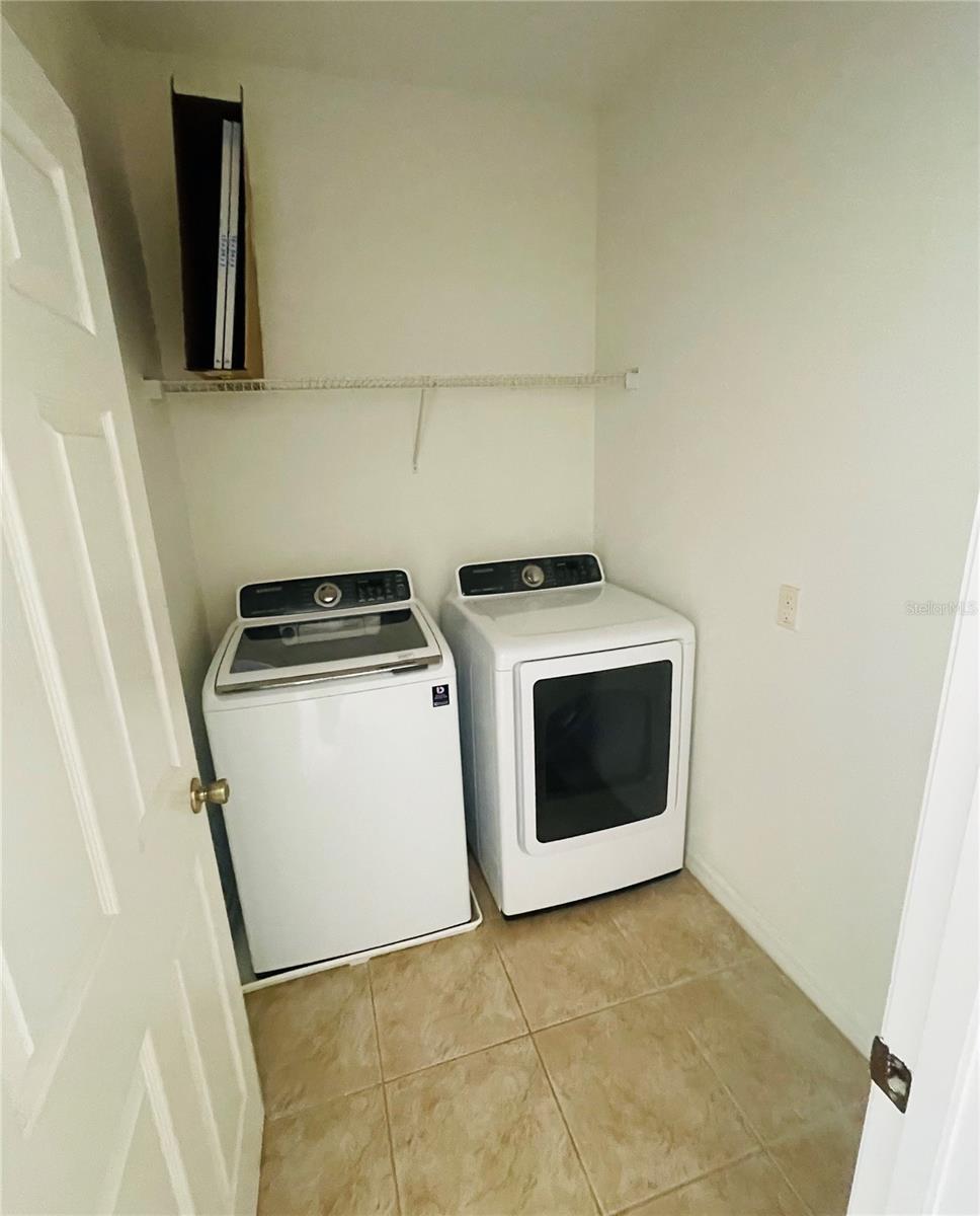 Image 19 of 24 For 2237 Seven Oaks Drive