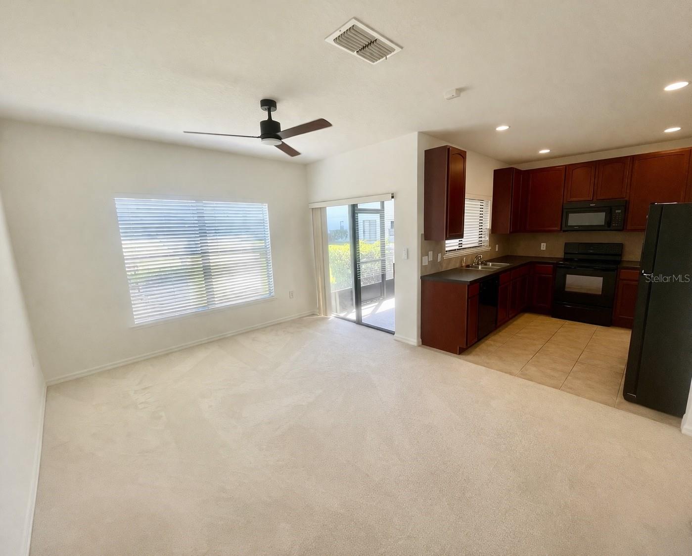 Image 4 of 24 For 2237 Seven Oaks Drive