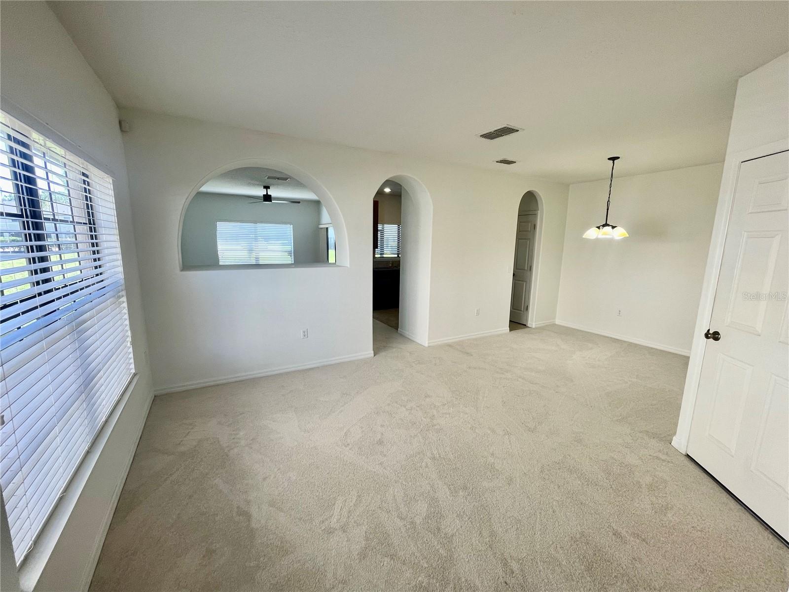 Image 8 of 24 For 2237 Seven Oaks Drive