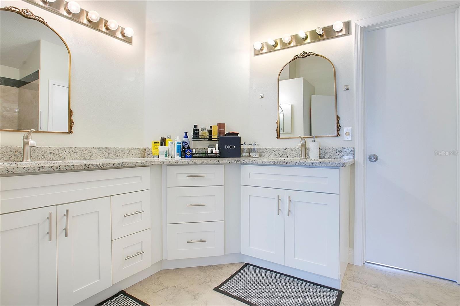 Image 16 of 26 For 3310 Sassaquin Court