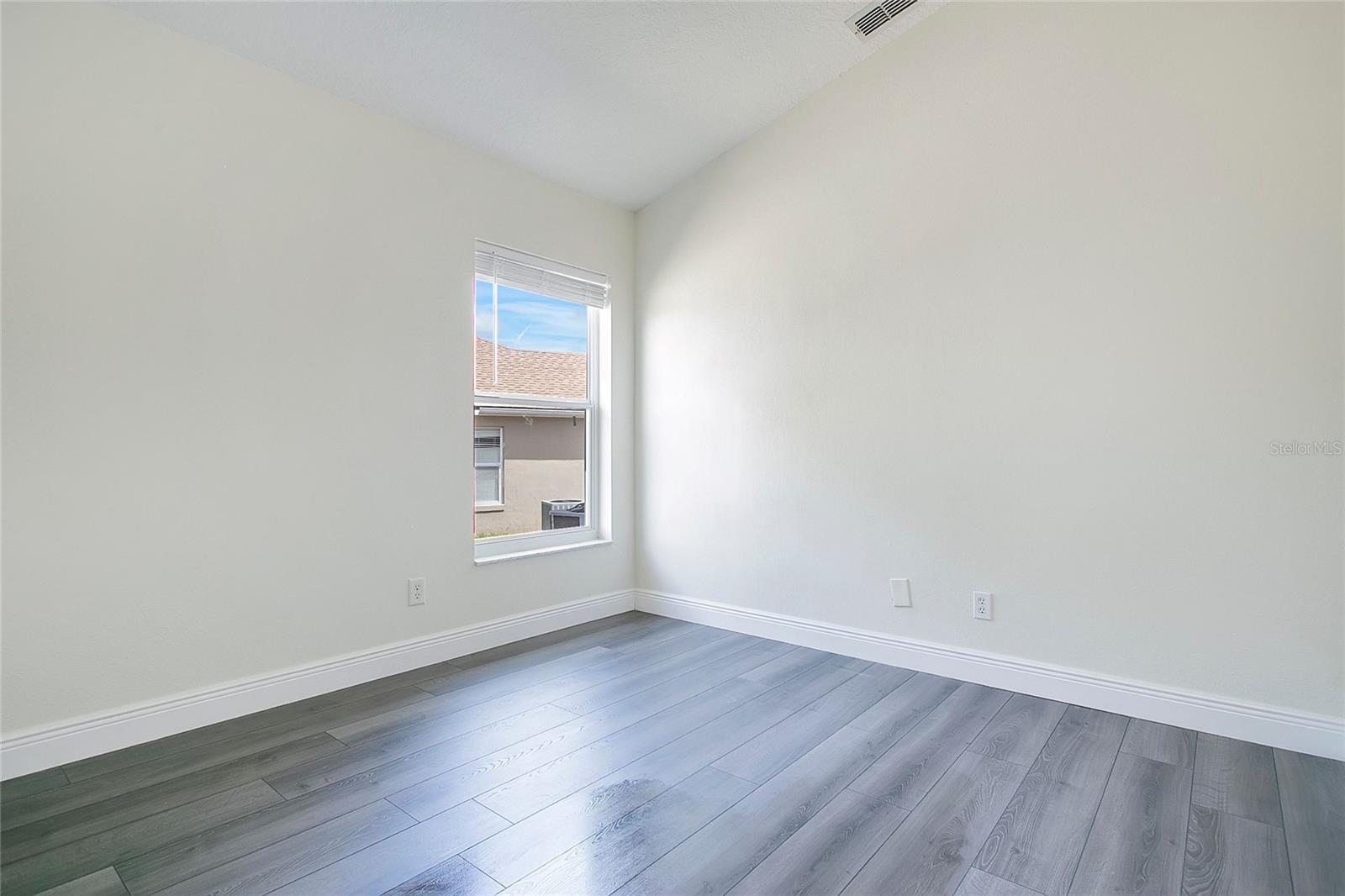 Image 21 of 26 For 3310 Sassaquin Court