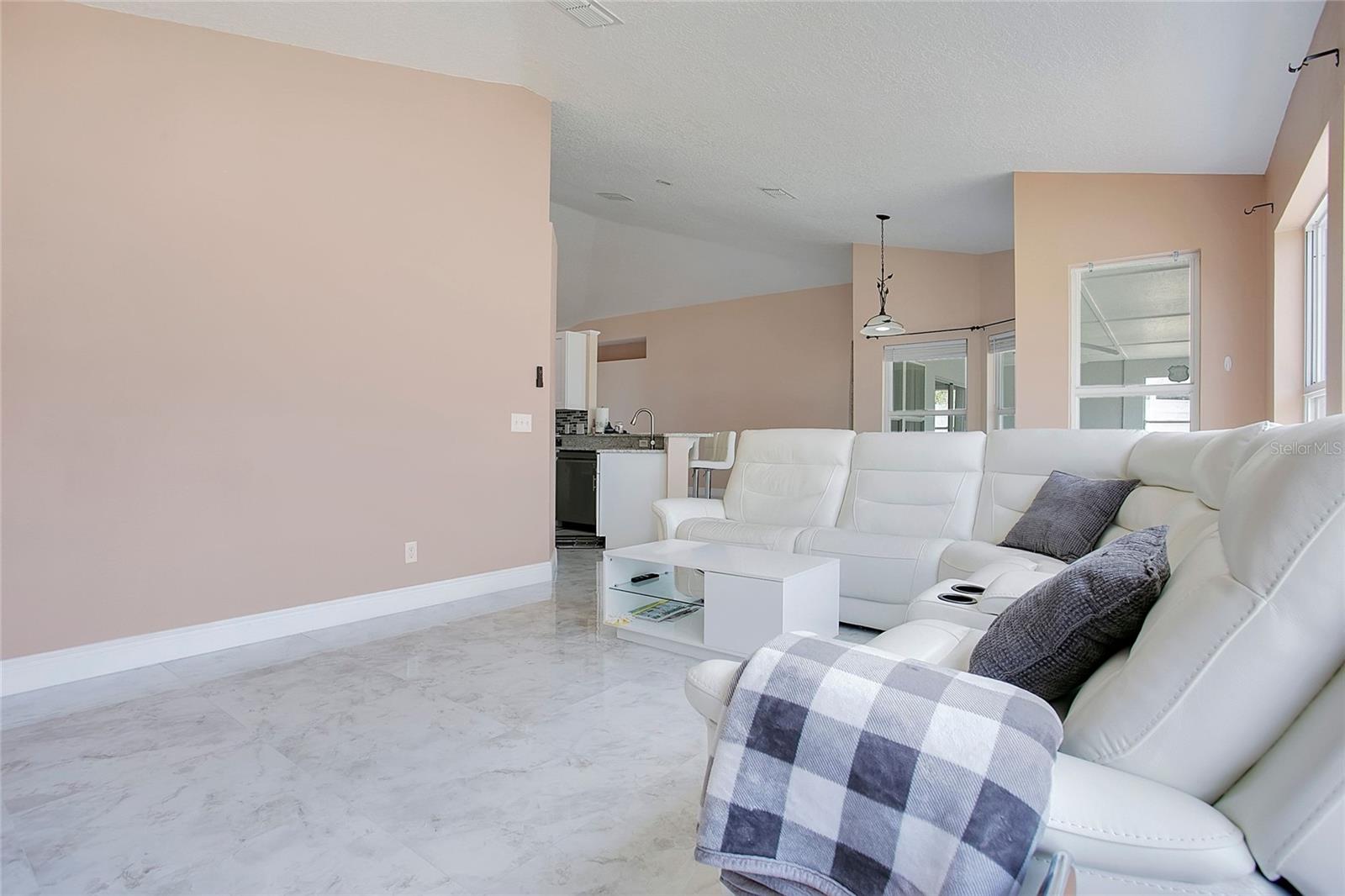 Image 4 of 26 For 3310 Sassaquin Court