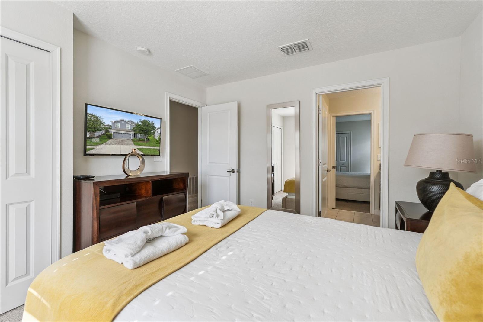 Image 14 of 57 For 9038 Stinger Drive