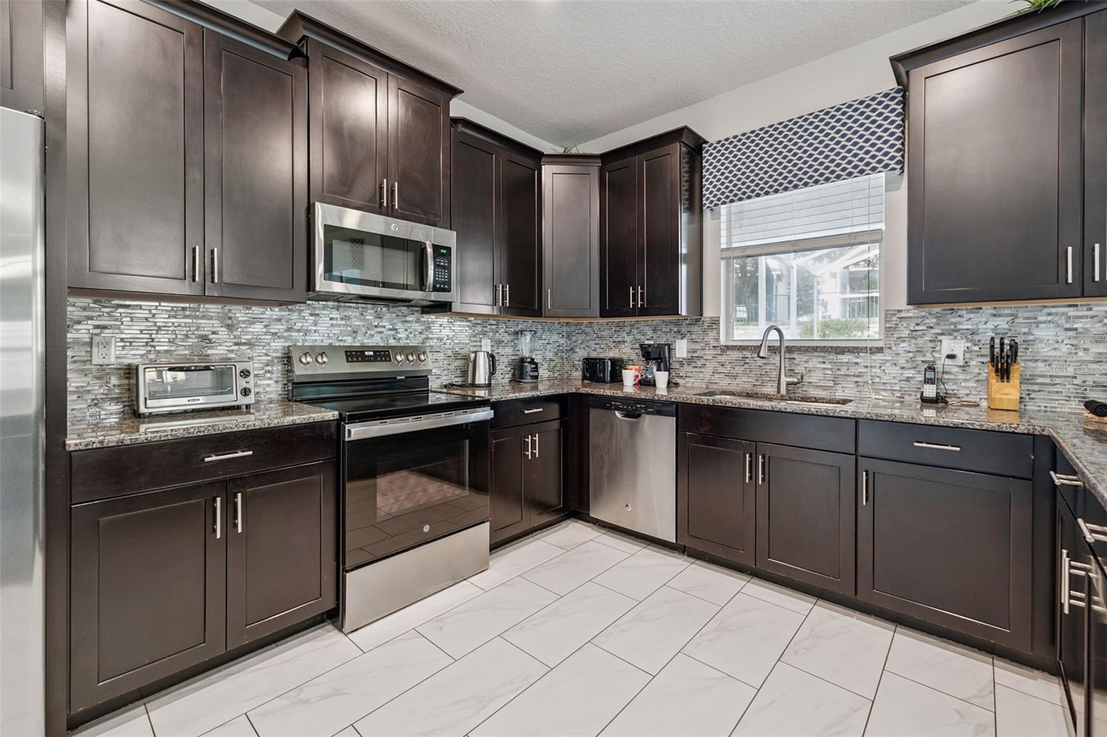 Image 9 of 57 For 9038 Stinger Drive