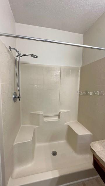 Image 11 of 27 For 939 Halifax Drive