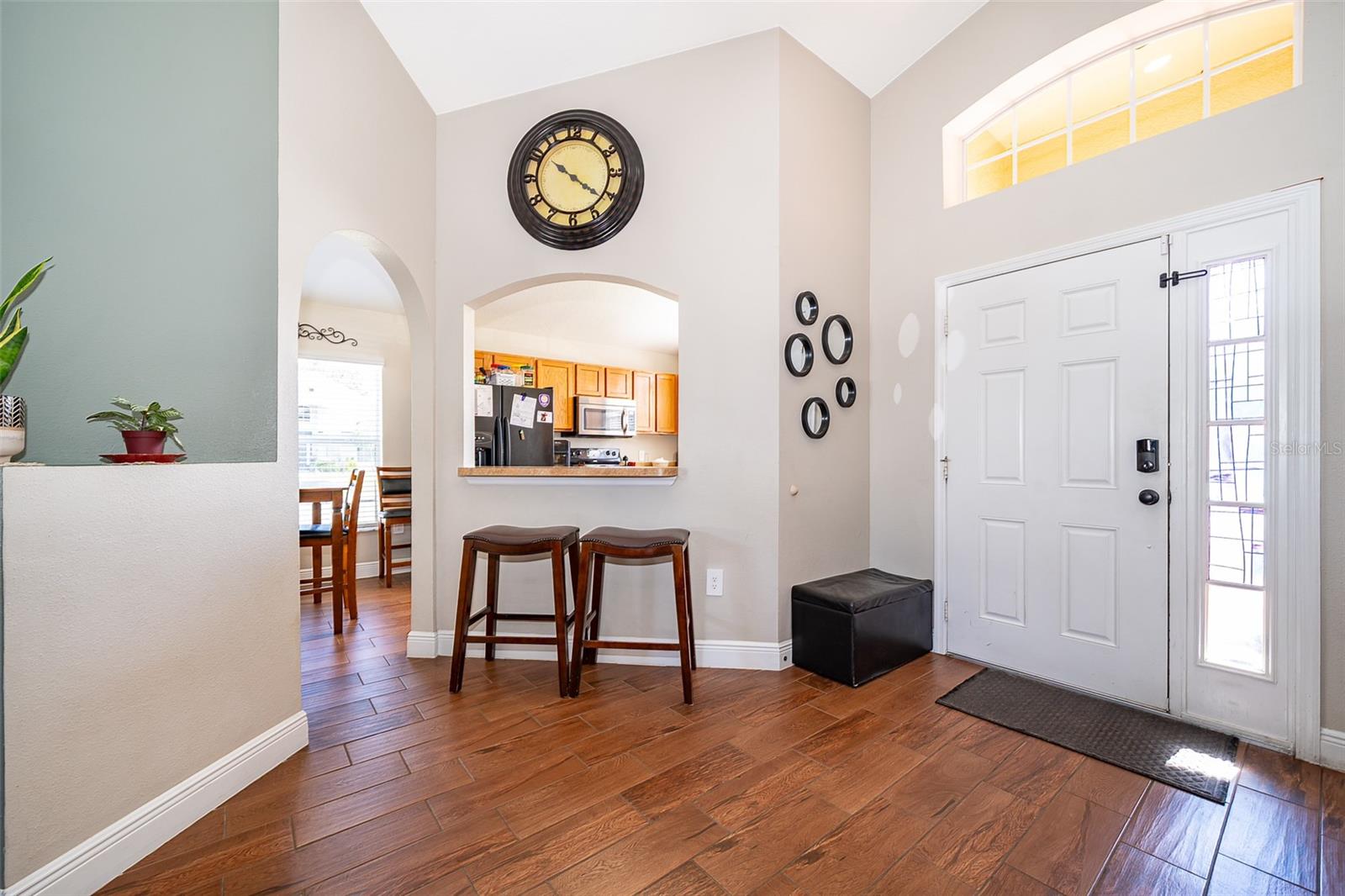 Image 16 of 32 For 3040 Rob Way