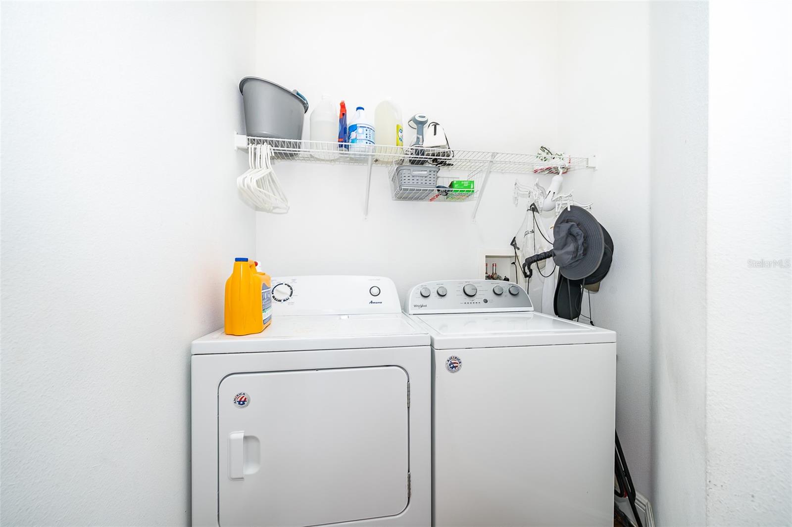 Image 21 of 32 For 3040 Rob Way