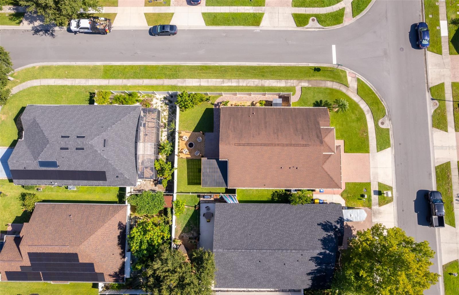 Image 7 of 32 For 3040 Rob Way