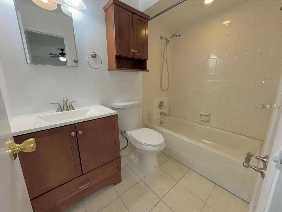 Image 13 of 27 For 9909 Sweepstakes Lane 4