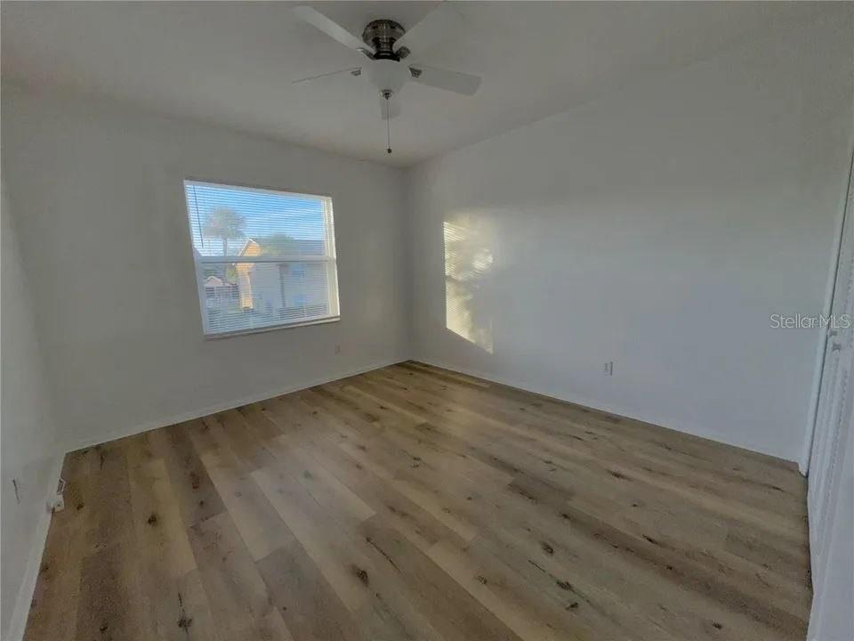 Image 14 of 27 For 9909 Sweepstakes Lane 4