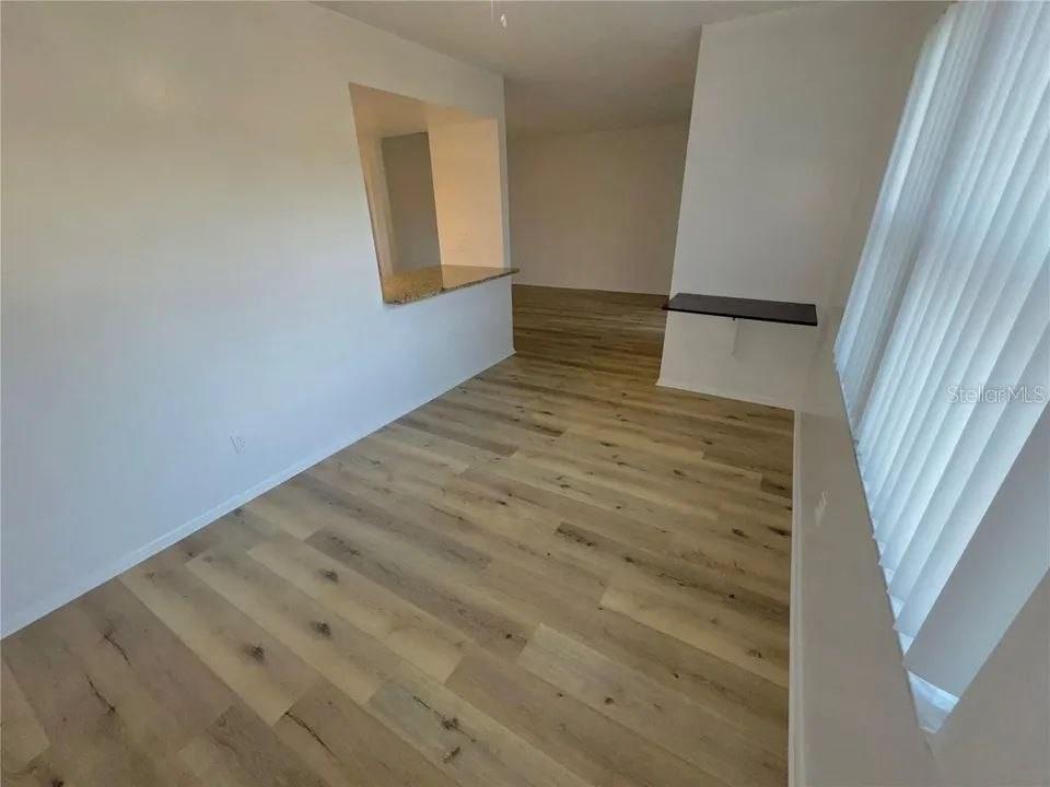 Image 3 of 27 For 9909 Sweepstakes Lane 4