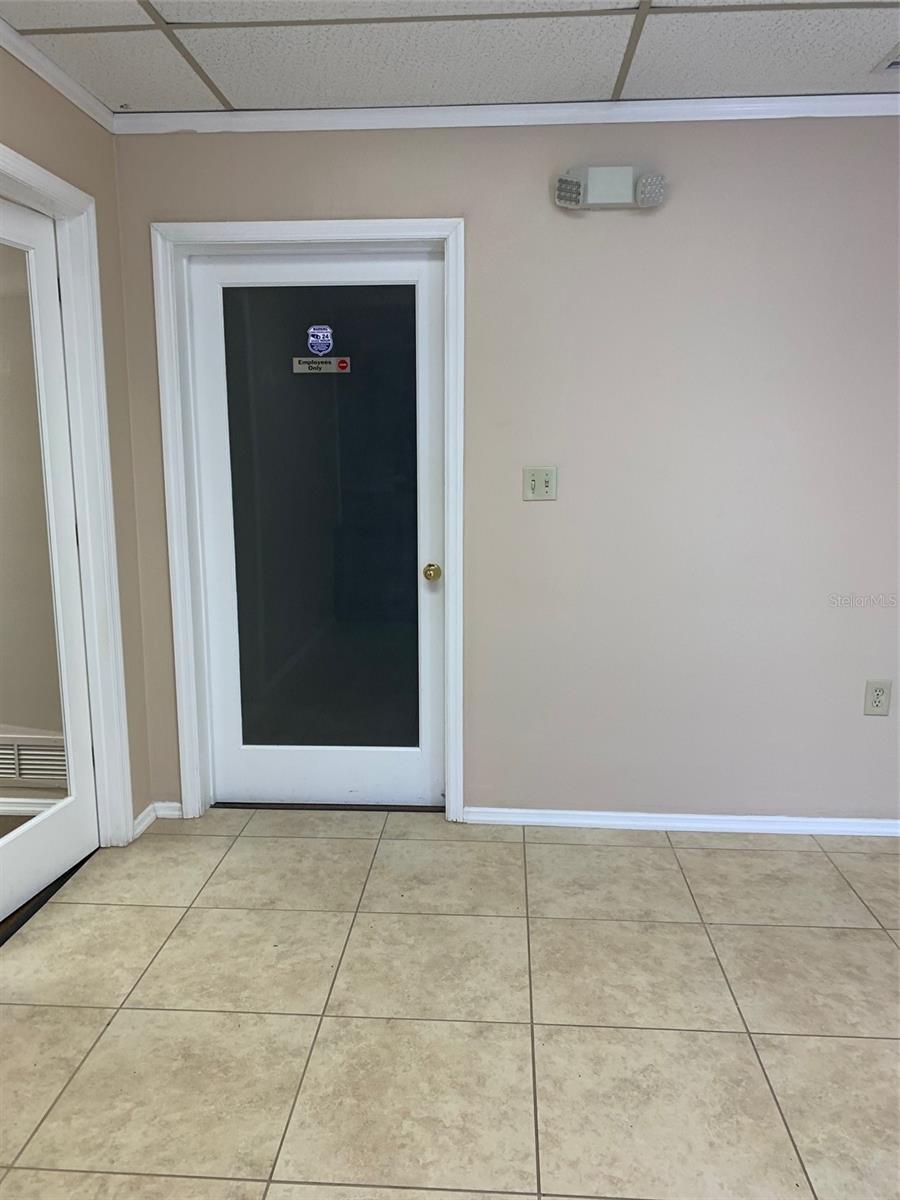 Image 7 of 10 For 104 Church Street