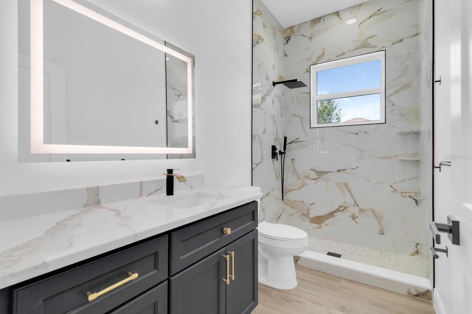 Image 31 of 50 For 376 Villa Sorrento Circle