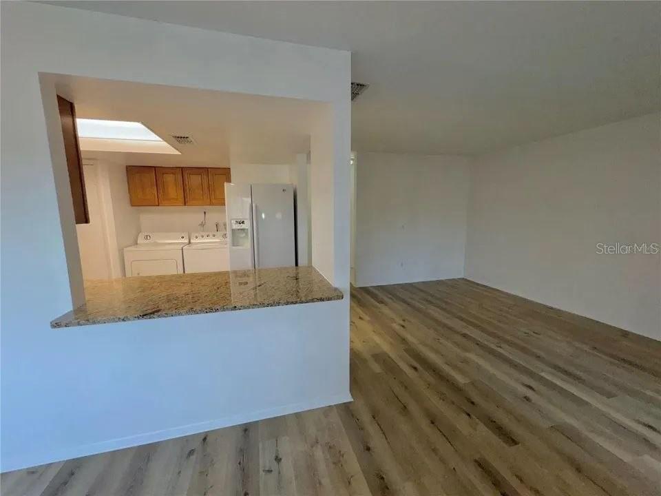 Image 5 of 27 For 9909 Sweepstakes Lane 4