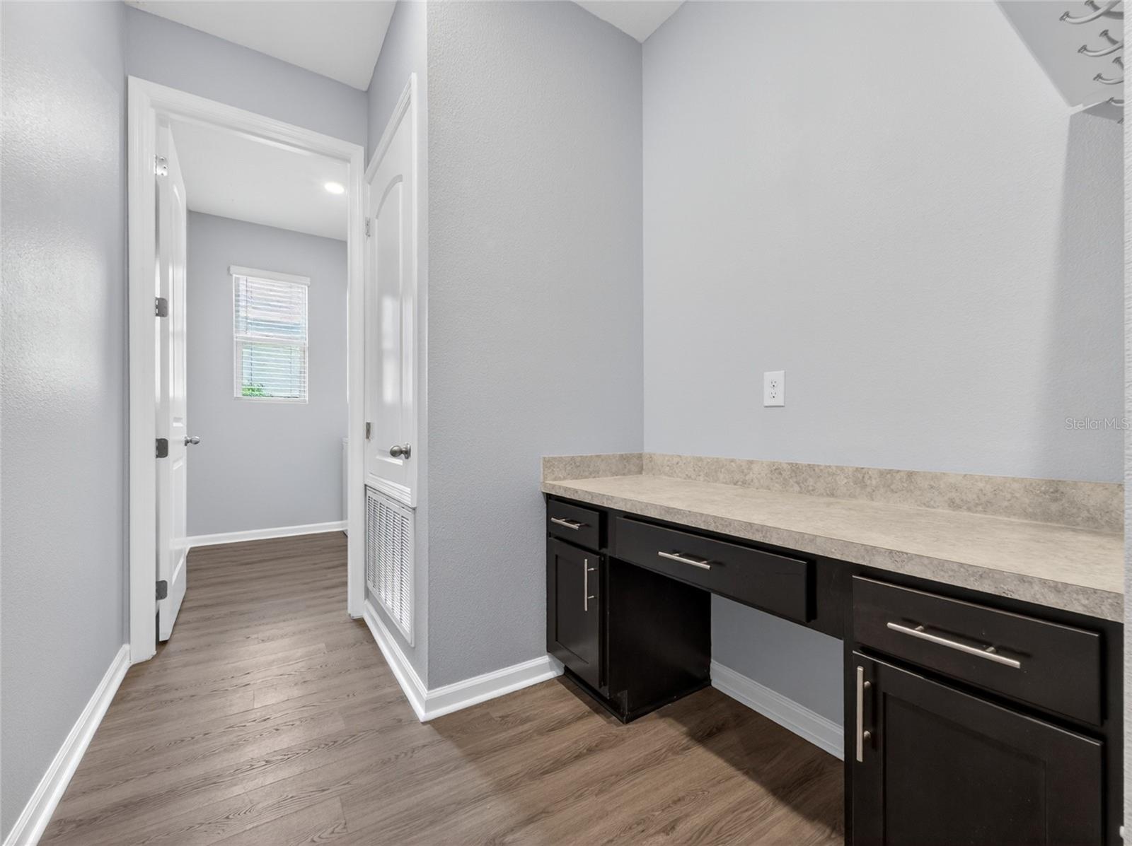 Image 17 of 25 For 8053 Cherrystone Street