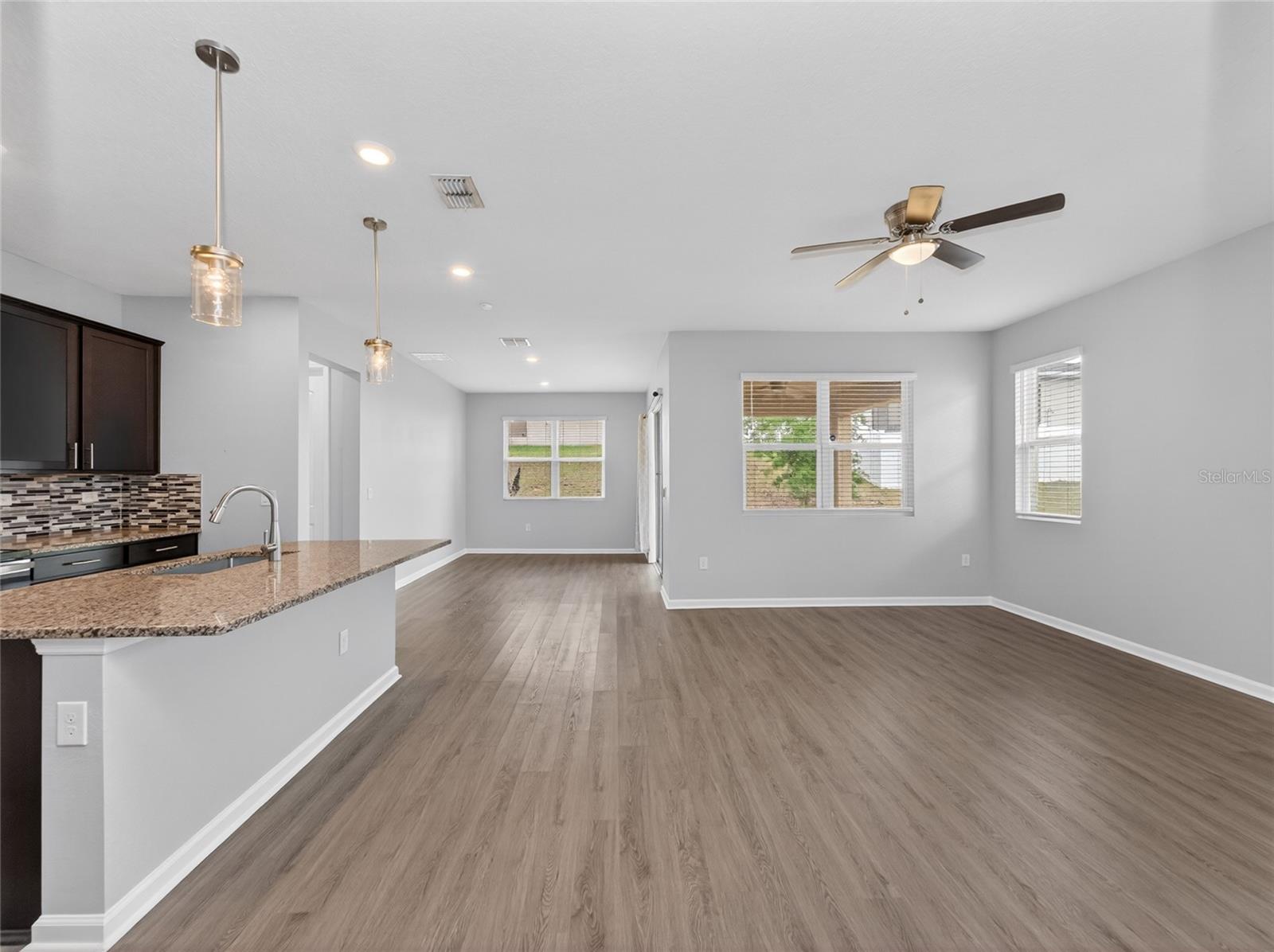 Image 4 of 25 For 8053 Cherrystone Street