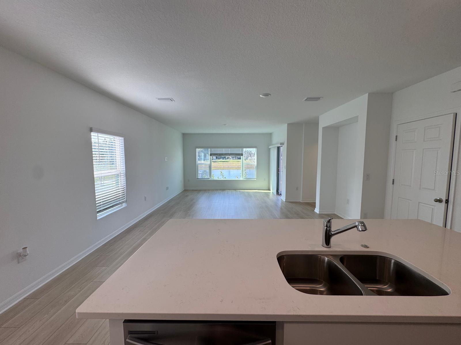 Image 5 of 22 For 466 Thompson Village Avenue