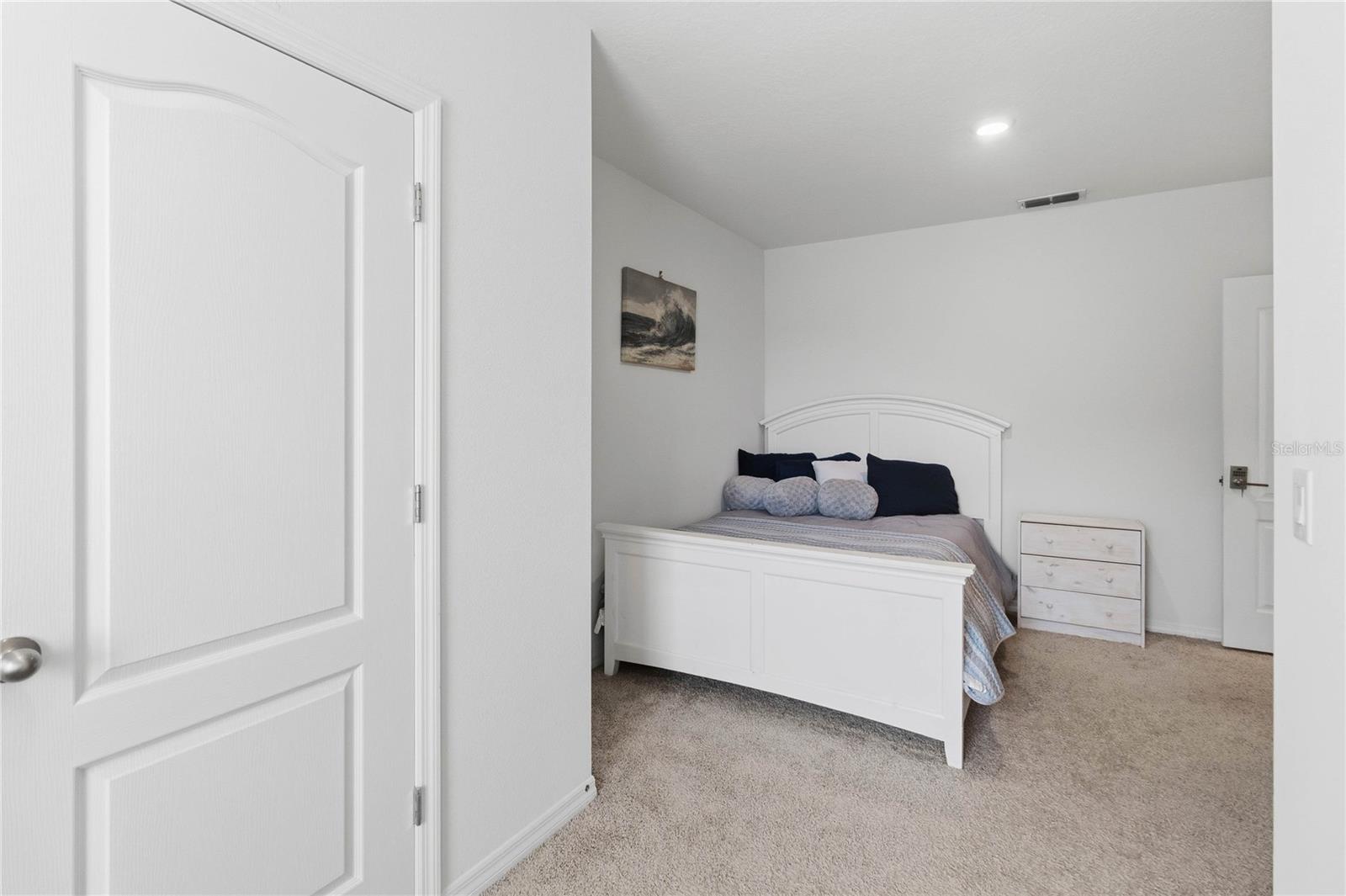 Image 16 of 34 For 305 Feltrim Reserve Boulevard