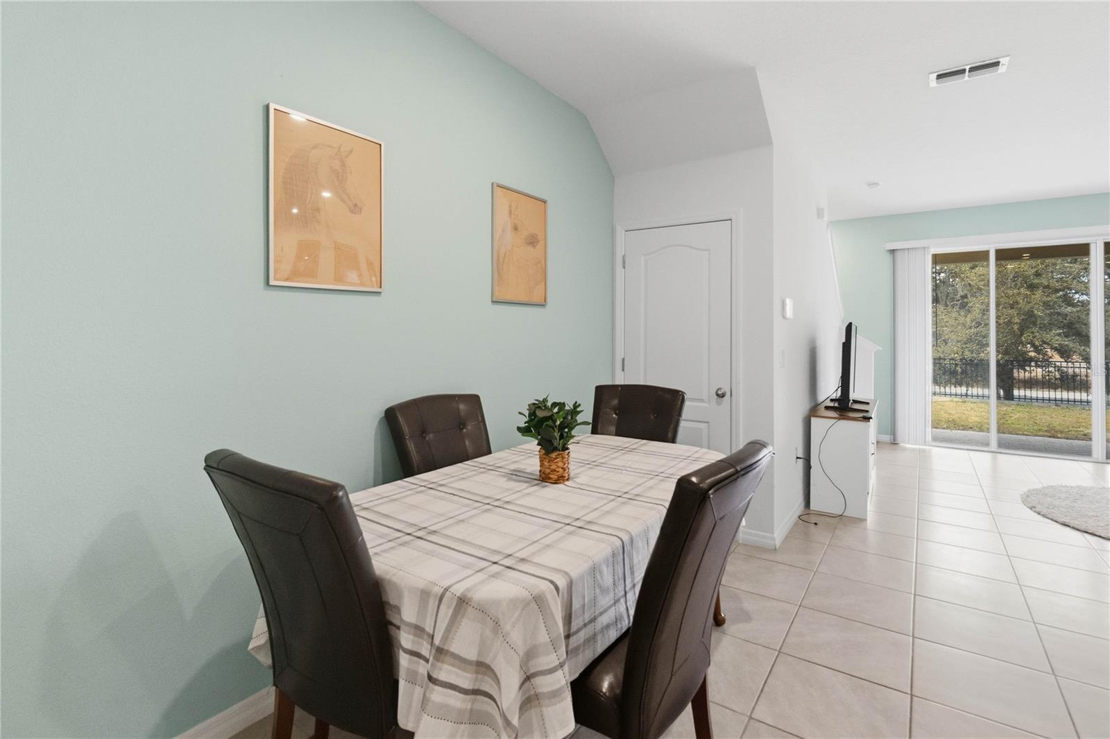 Image 20 of 34 For 305 Feltrim Reserve Boulevard