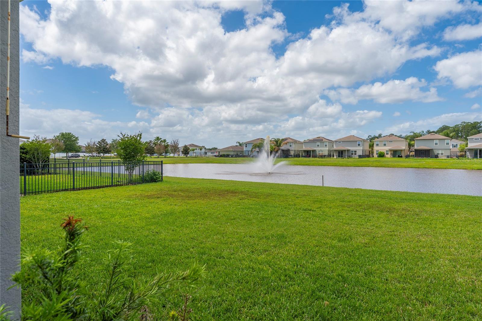 Image 31 of 33 For 3731 Crawley Down Loop