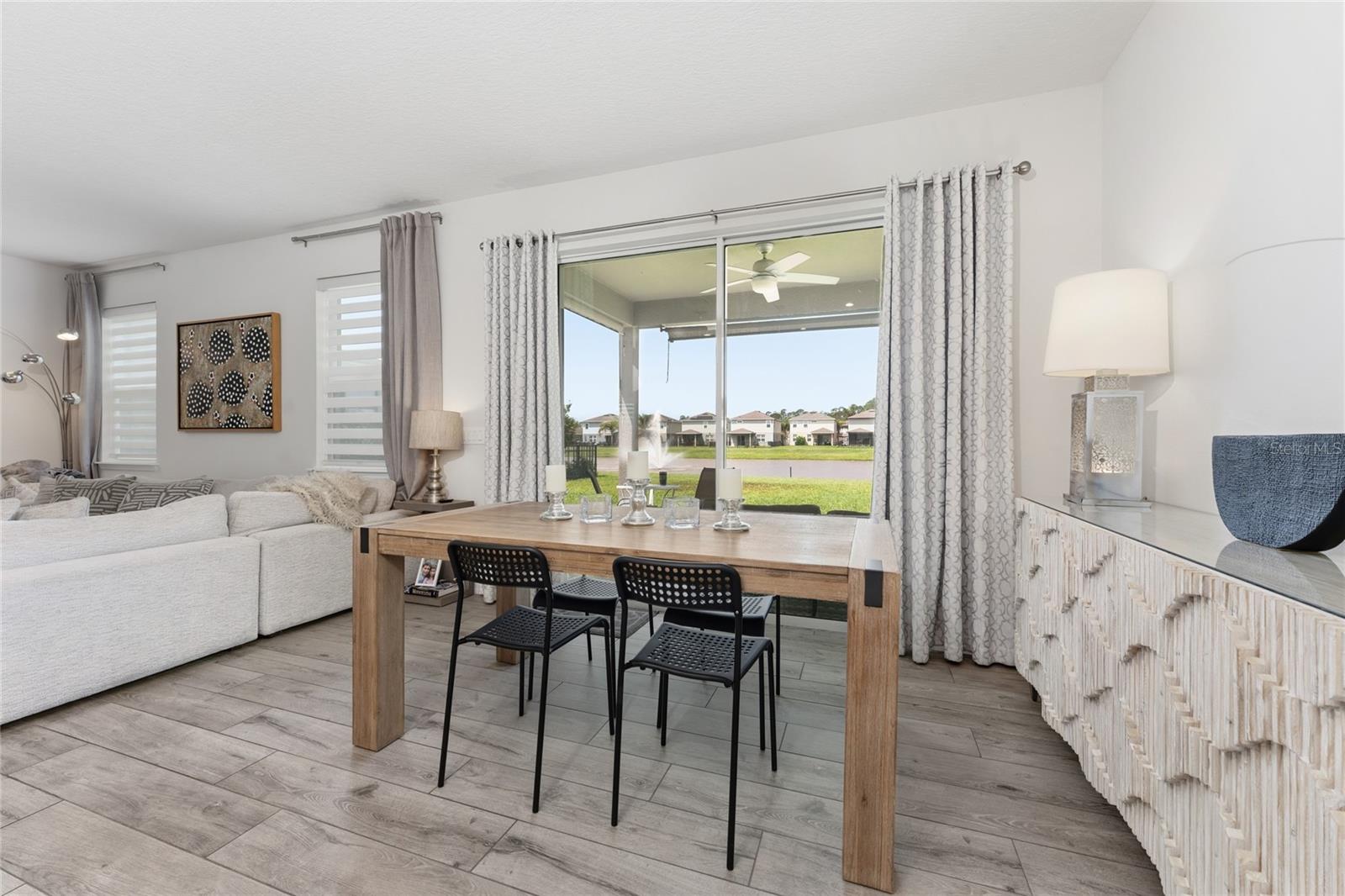 Image 8 of 33 For 3731 Crawley Down Loop