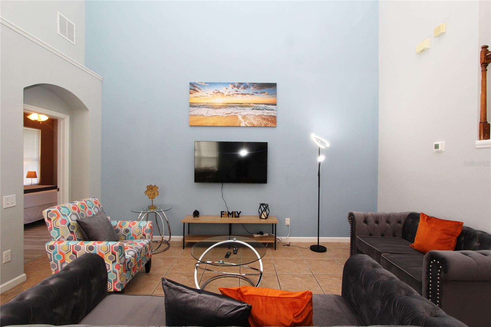 Image 13 of 42 For 8211 Fan Palm Way