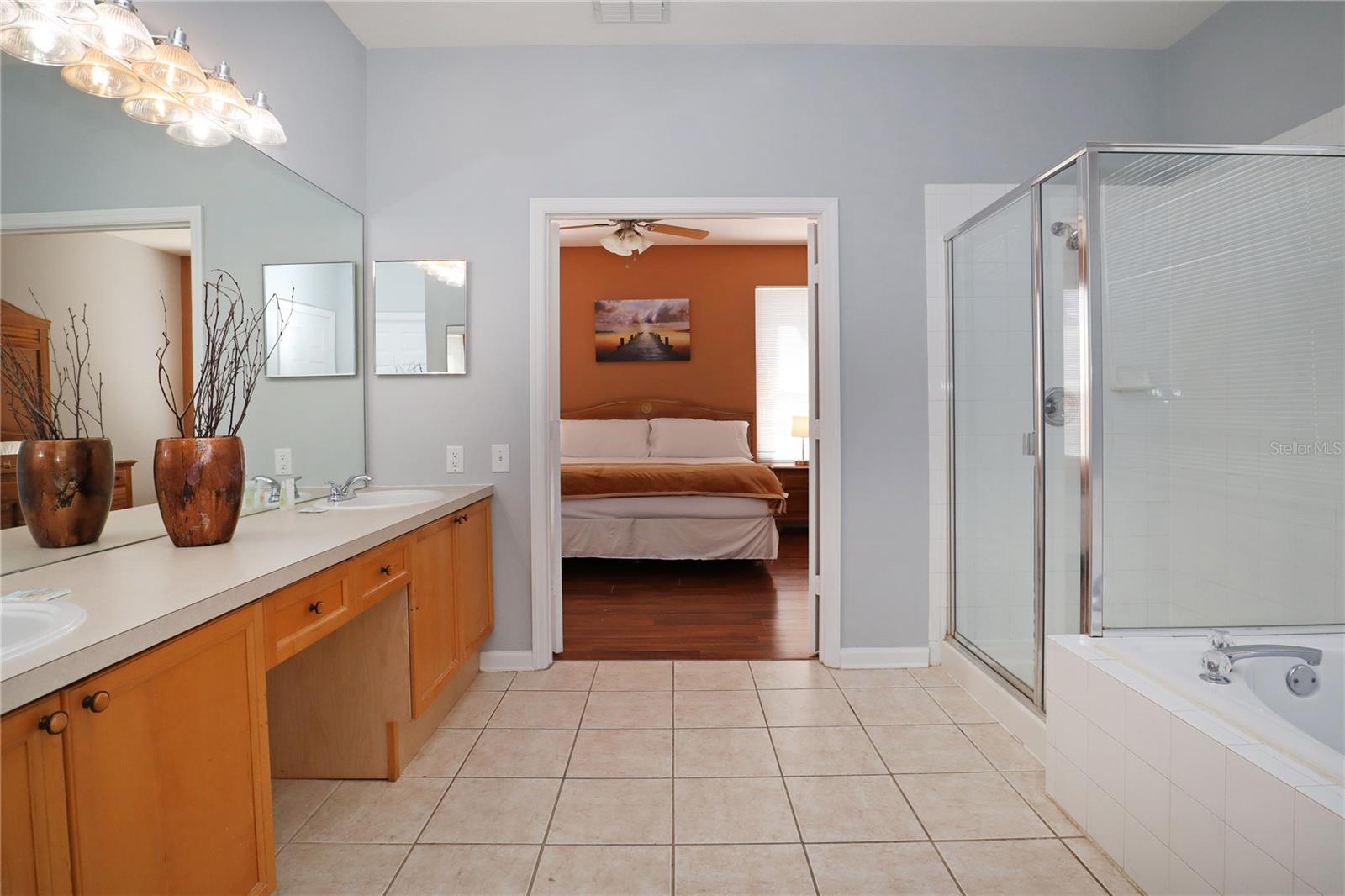 Image 20 of 42 For 8211 Fan Palm Way