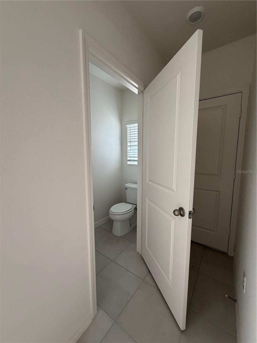 Image 11 of 27 For 2742 Raindrop Run Street