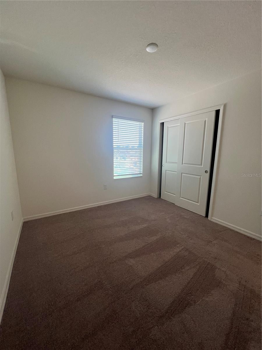 Image 19 of 27 For 2742 Raindrop Run Street