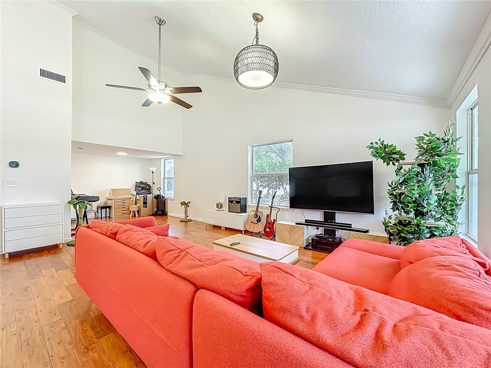 Image 11 of 77 For 6380 Bahaia Road