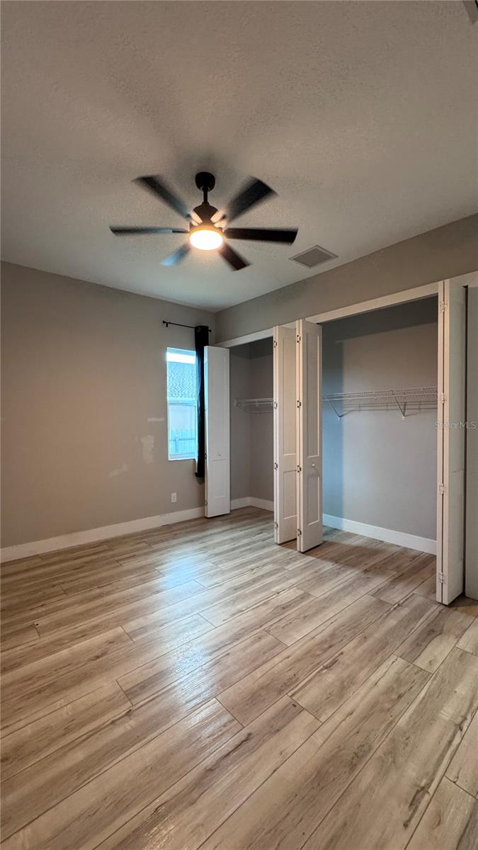 Image 20 of 23 For 971 Granata Avenue Se