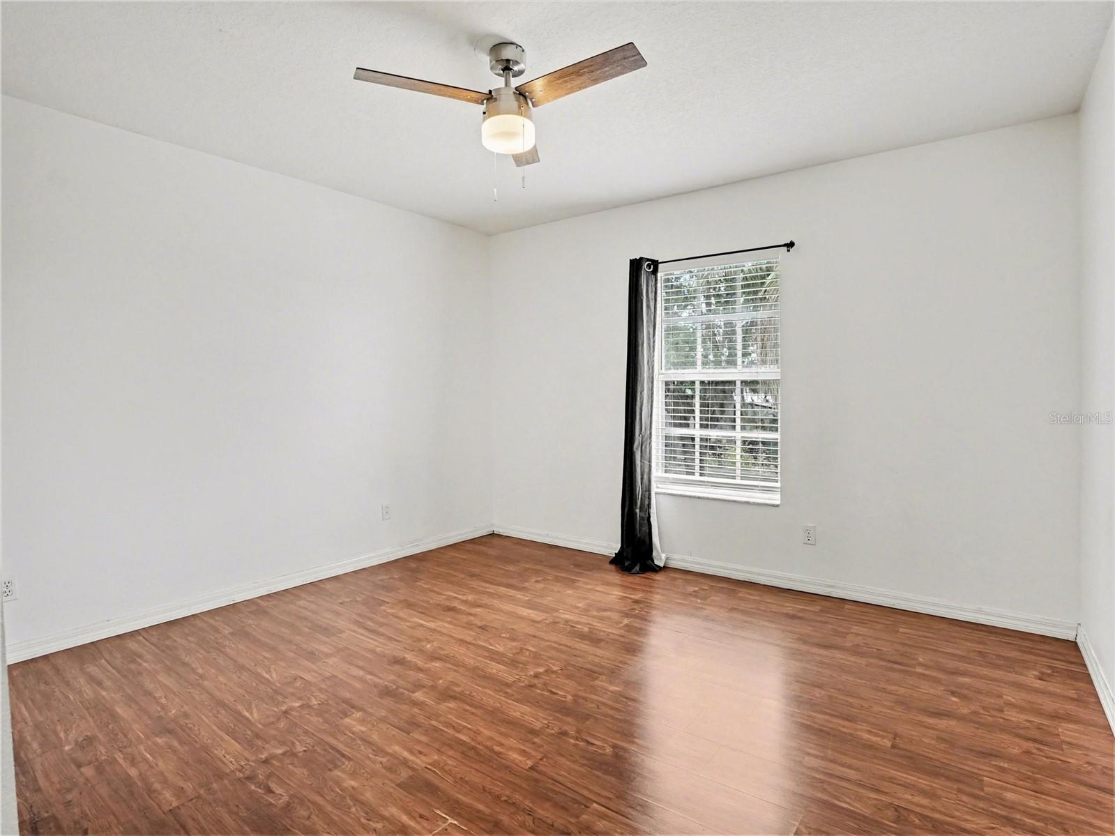 Image 18 of 33 For 4992 Hook Hollow Circle