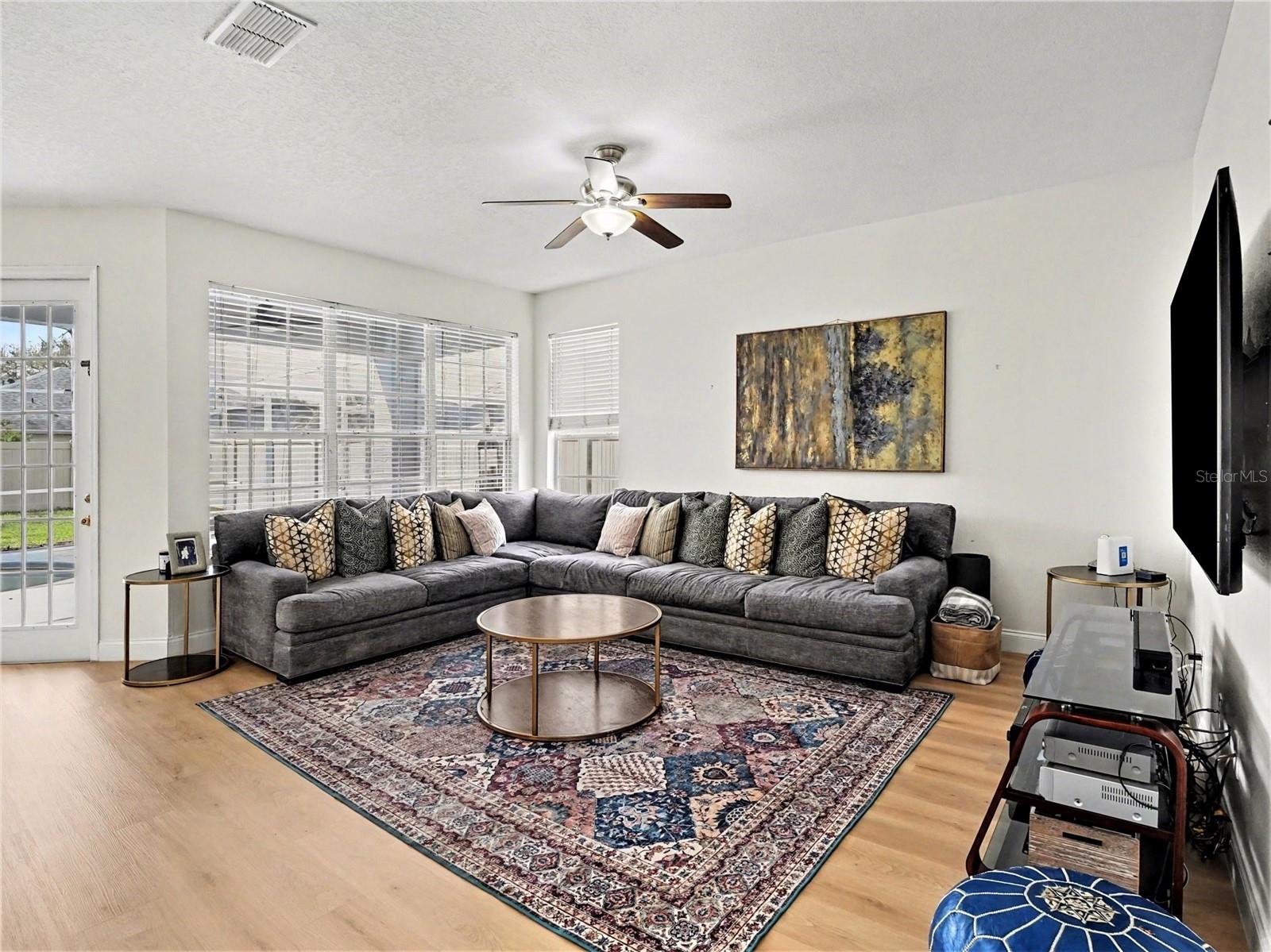 Image 6 of 33 For 4992 Hook Hollow Circle