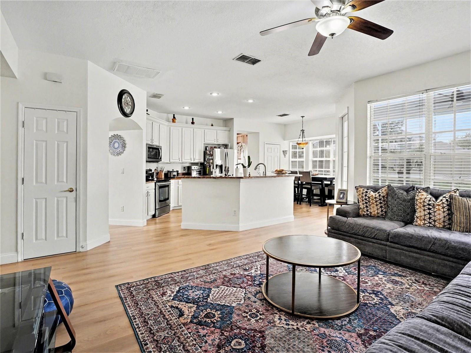 Image 7 of 33 For 4992 Hook Hollow Circle